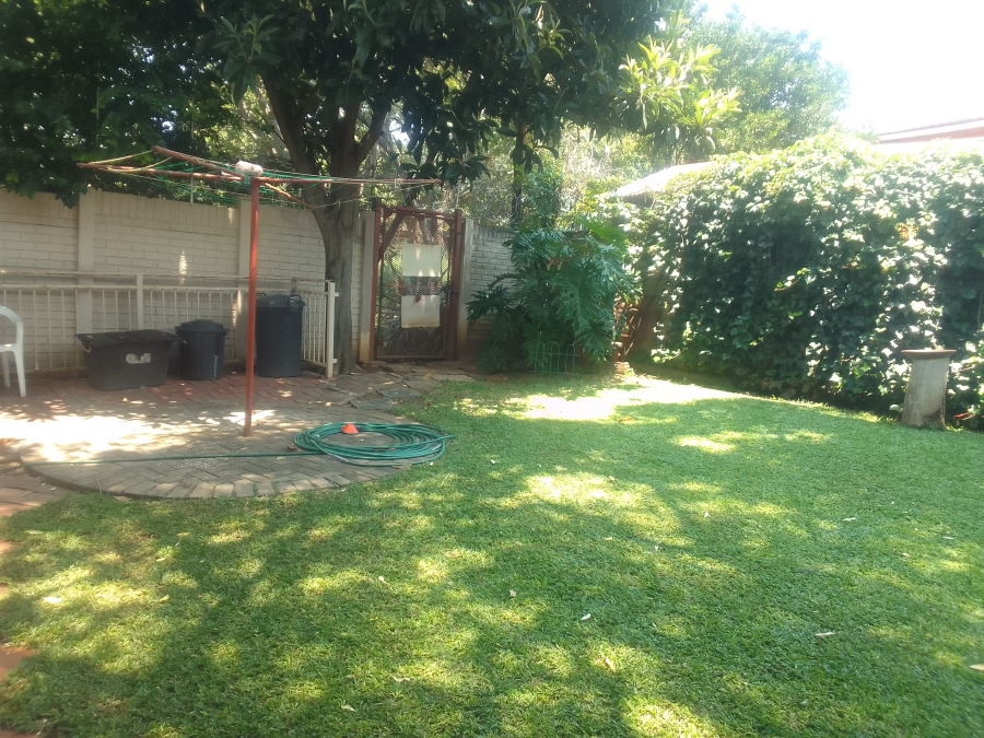 2 Bedroom Property for Sale in Geelhoutpark North West